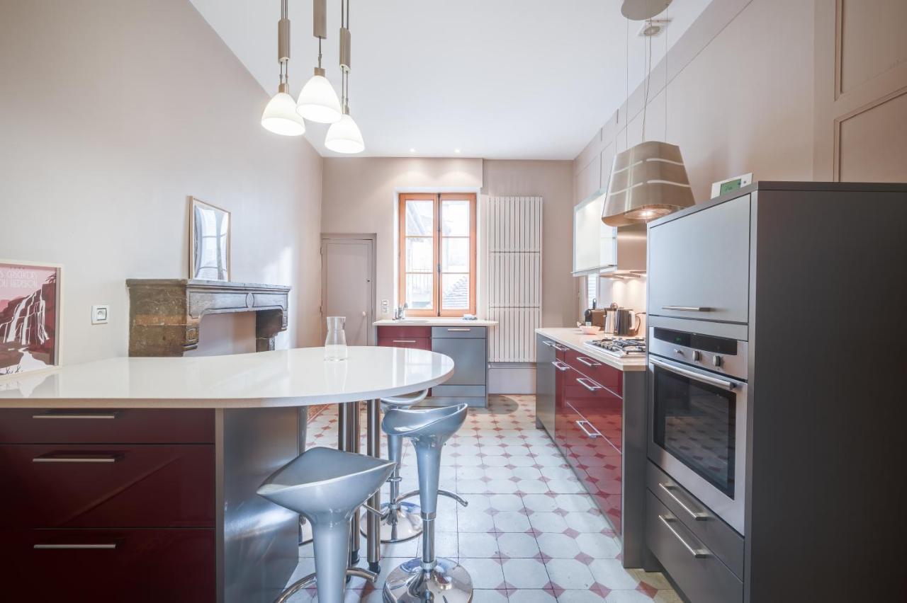 Grand Appartement 8 Personnes Terrasse Privative Hyper Centre Calme 롱르소니에 외부 사진